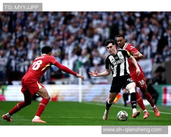 马竞2-1逆转赢球高居西甲榜首